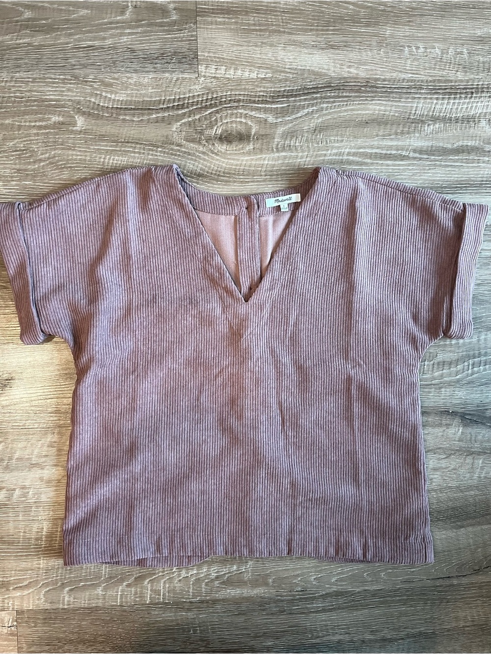 Madewell Blush Pink Ribbed V Neck Top Women’s Small Button Back Shirt
